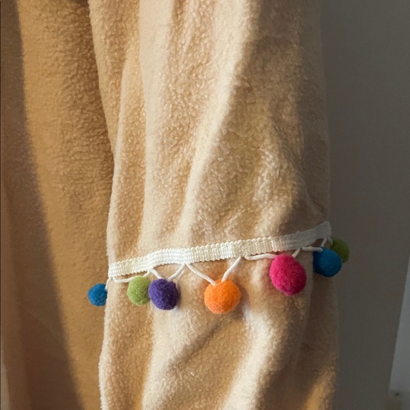Llama/Alpaca Hooded Onesie with Colorful Pom-Poms - Picture 7 of 15